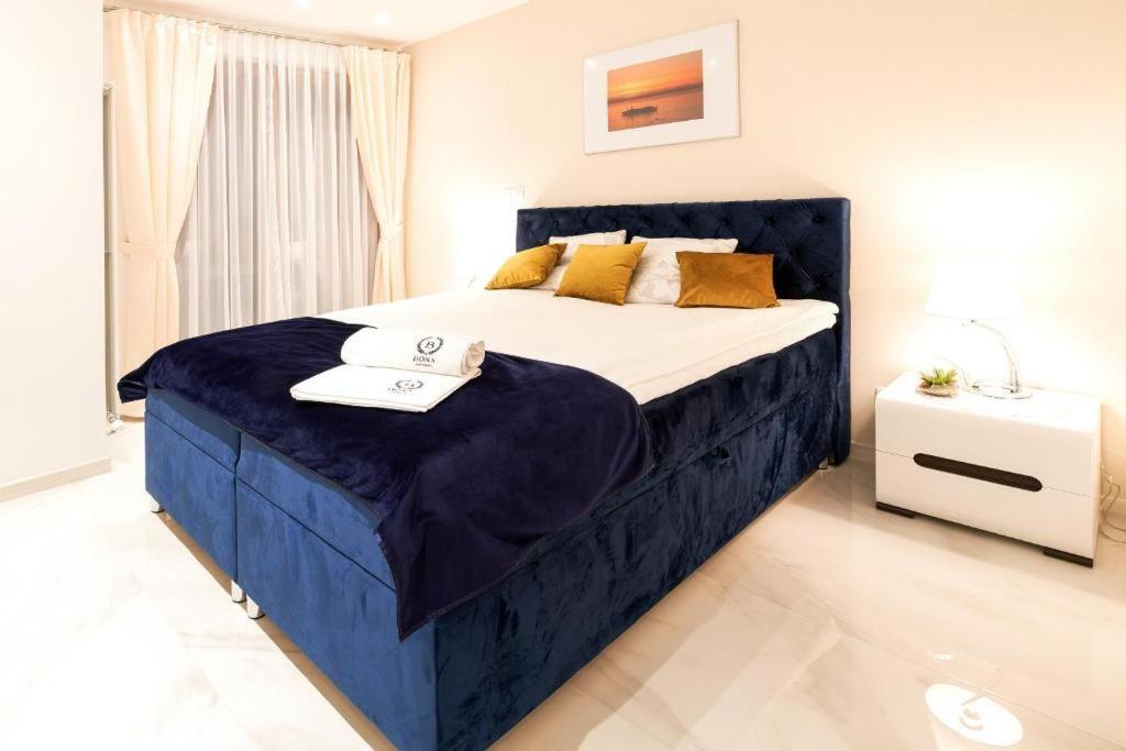 Bona Jacuzzi Club Aparthotel Cracovia Esterno foto