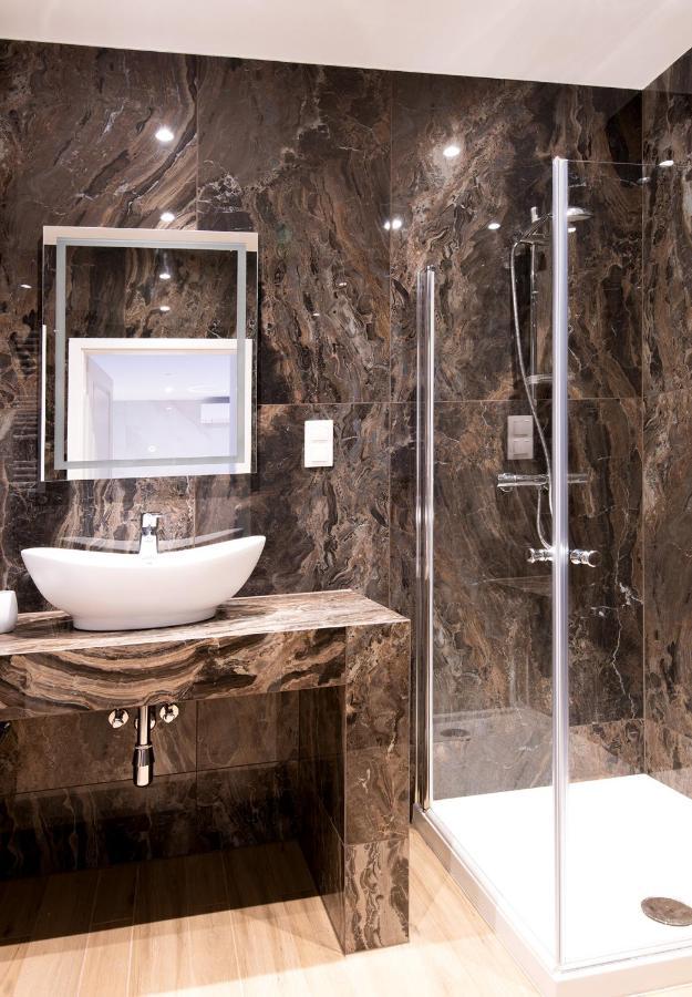 Bona Jacuzzi Club Aparthotel Cracovia Esterno foto