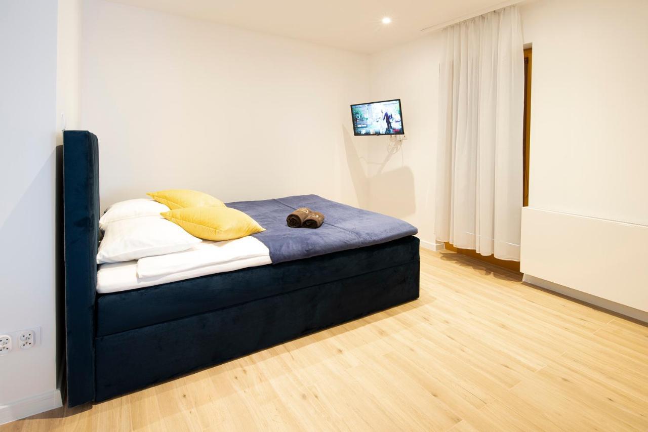 Bona Jacuzzi Club Aparthotel Cracovia Esterno foto